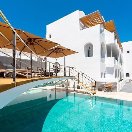 Deluxe Hotel Santorini Fira  Exterior photo